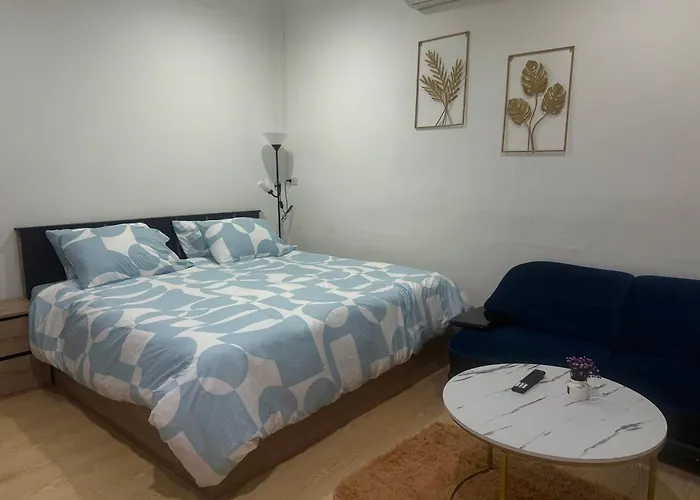 Hostel Terlyn & Cafe Bangkok