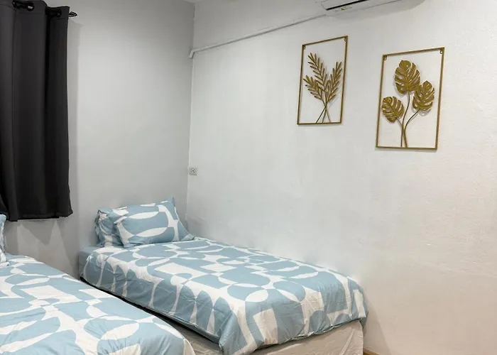 Terlyn & Cafe Hostel