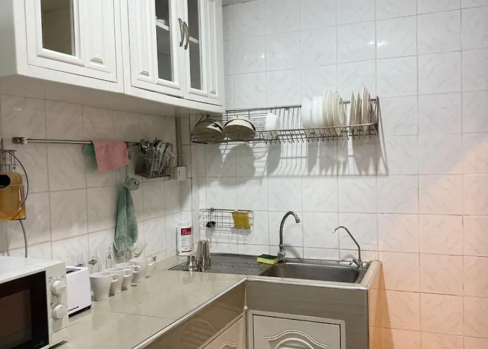 Terlyn & Cafe Hostel Bangkok
